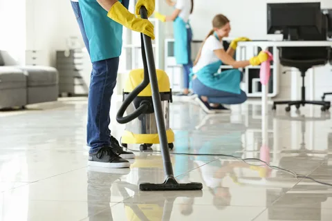 #1 Move-in/move-out cleaning services Dubai