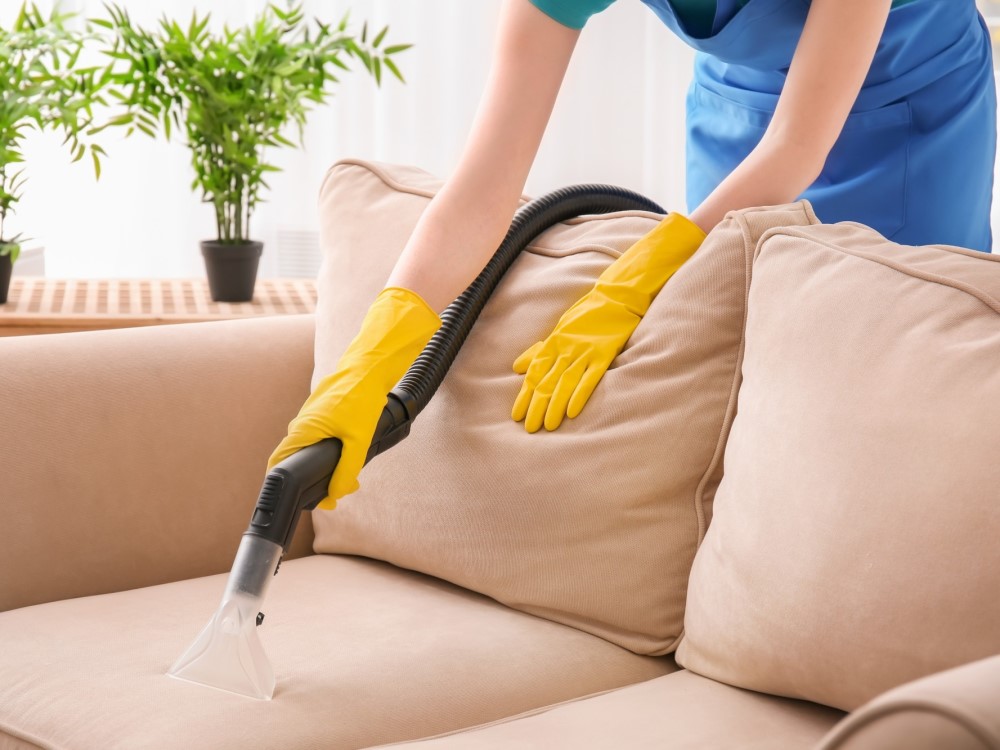 Sofa Deep Cleaning